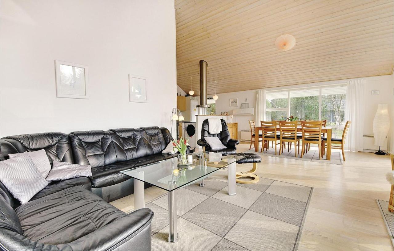 7 Bedroom Stunning Home In Herning Kølkær Eksteriør billede